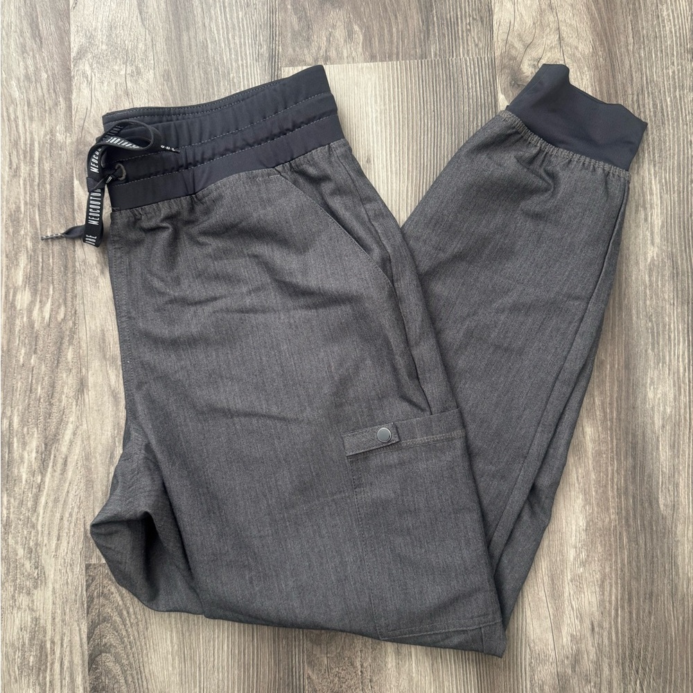 Med Couture Slate Women's Double Cargo Pocket Jogger Scrub Pant